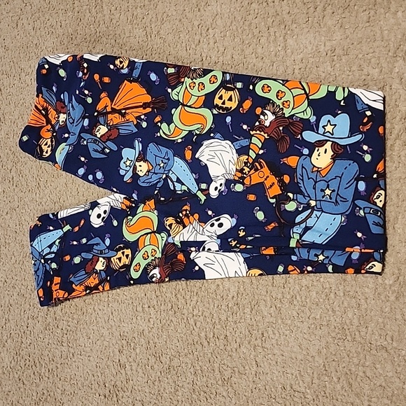 Tween Lularoe Leggings - Halloween 🎃 - Picture 1 of 2